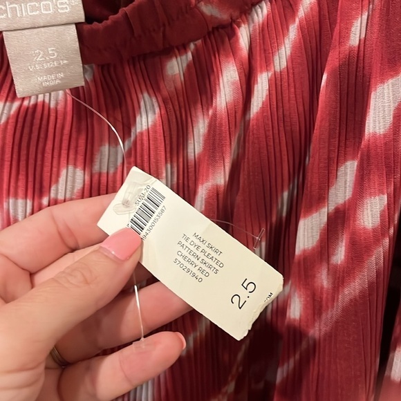 Chicos NWT pleated maxi skirt, size 2.5 - Picture 6 of 8